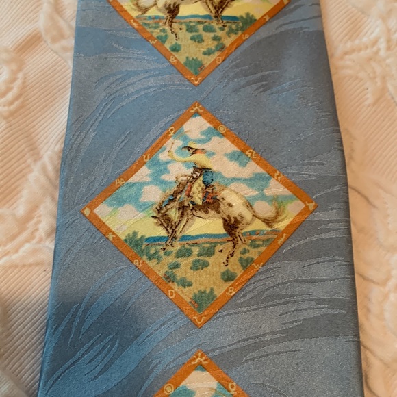 Vintage Limited Edition Rockmount Ranchwear Diamond Bronc silk tie - Picture 3 of 5